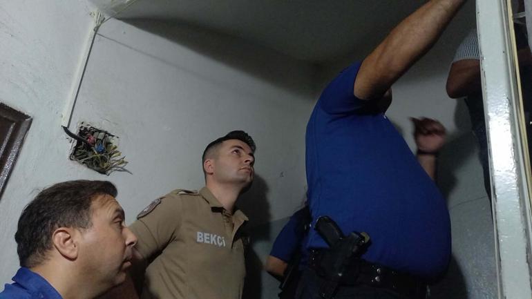 Apartmanda matkapla komşusunun çelik kapısını kıran kadına gözaltı