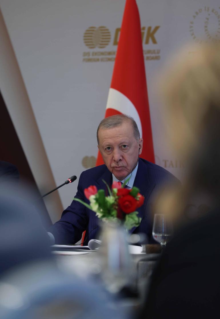 Cumhurbaşkanı Erdoğan: ABD ile 100 milyar dolarlık ticaret hacmi hedefimize kısa sürede ulaşacağımıza inanıyorum