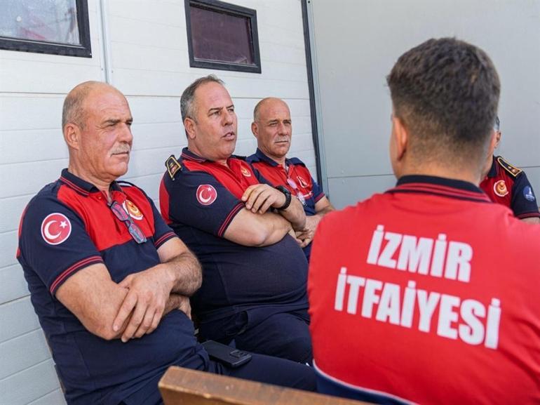 İkizler aynı gün itfaiyeci oldular aynı gün evlendiler