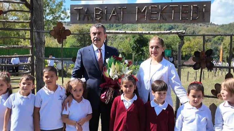 Bakan Tekin: Başka milletin oyunlarını çocuklarımıza öğretirsek, başka kültürleri içimize entegre etmiş oluruz