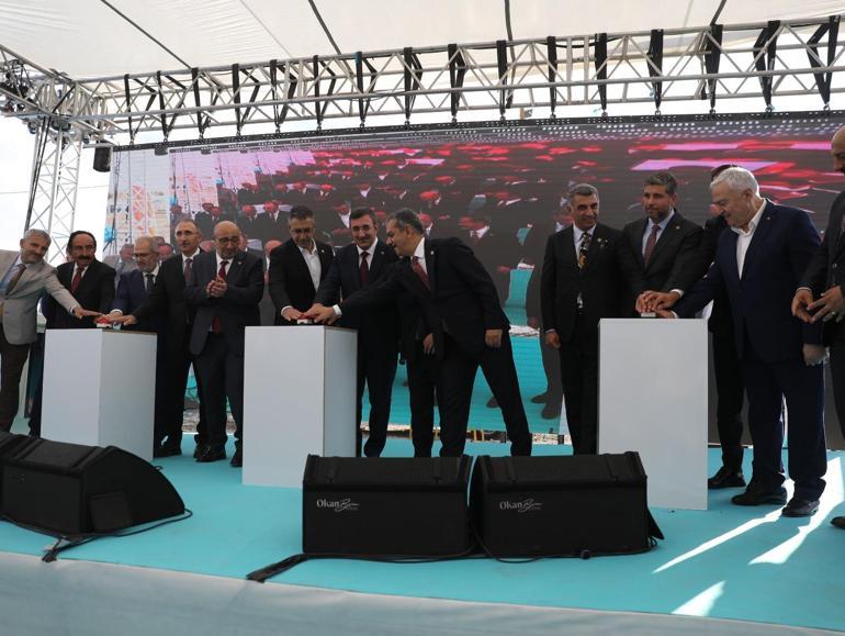 Cumhurbaşkanı Yardımcısı Yılmaz: Sağlık hizmetlerinden memnuniyet yüzde 69,4 seviyesinde