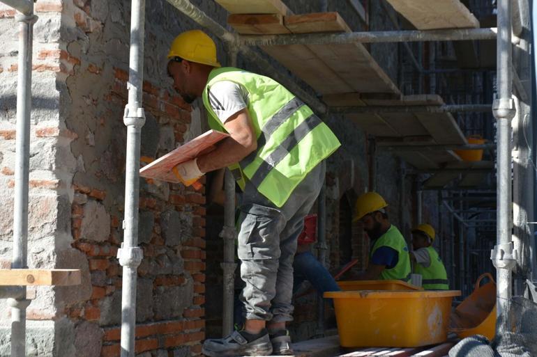 AK Partili İnan: Gelsinler, buradaki çalışmayı incelesinler