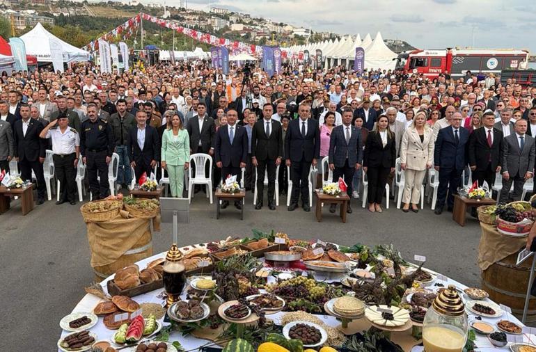 Tekirdağda Uluslararası Gastronomi ve Bağcılık Festivali başladı