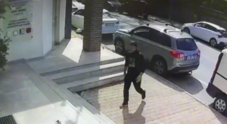 Beykozda sendika binasında silahla ateş açan şüpheli yakalandı
