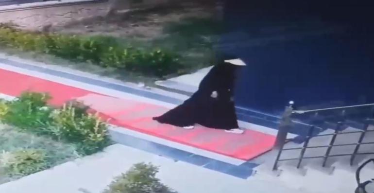 Hırsızlık şüphelisi kaçarken bindiği otobüste yakalandı