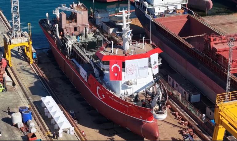 İlk yerli tarama gemisi UAB MAVİ VATAN suya indirildi