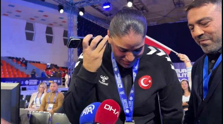 Cumhurbaşkanı Erdoğan’dan Boks Federasyonu Başkanı Hekimoğlu’na tebrik telefonu