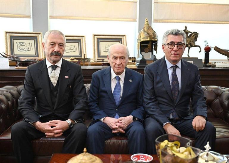 Bahçeli, Sarallar ve Şahinler aileleri ile buluştu