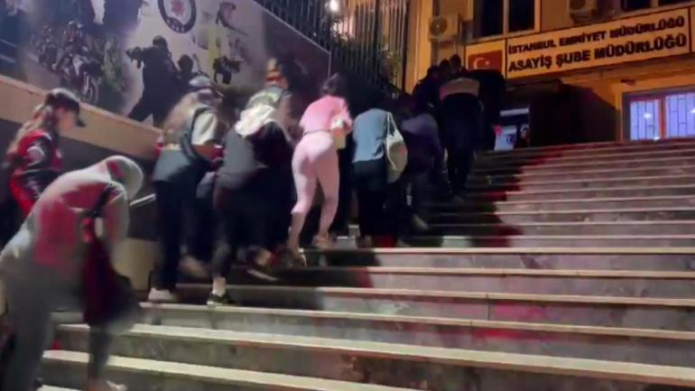 Beyoğlunda asayiş denetimi; fuhuş pazarlığı dronla tespit edildi