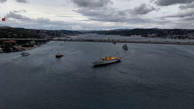 Preveze Deniz Zaferi’nin 488’inci yıl dönümünde İstanbul Boğazı’nda 15 gemiyle geçit töreni