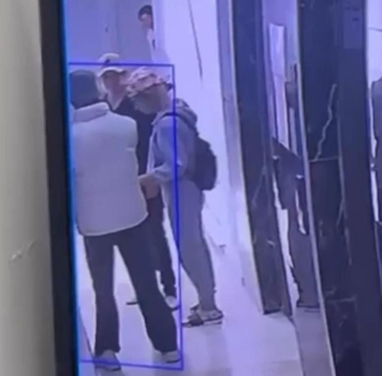 Küçükçekmecede 12nci kattaki daireye Mucize sayesinde giremediler; şüphelilerin kediden kaçtığı anlar kamerada