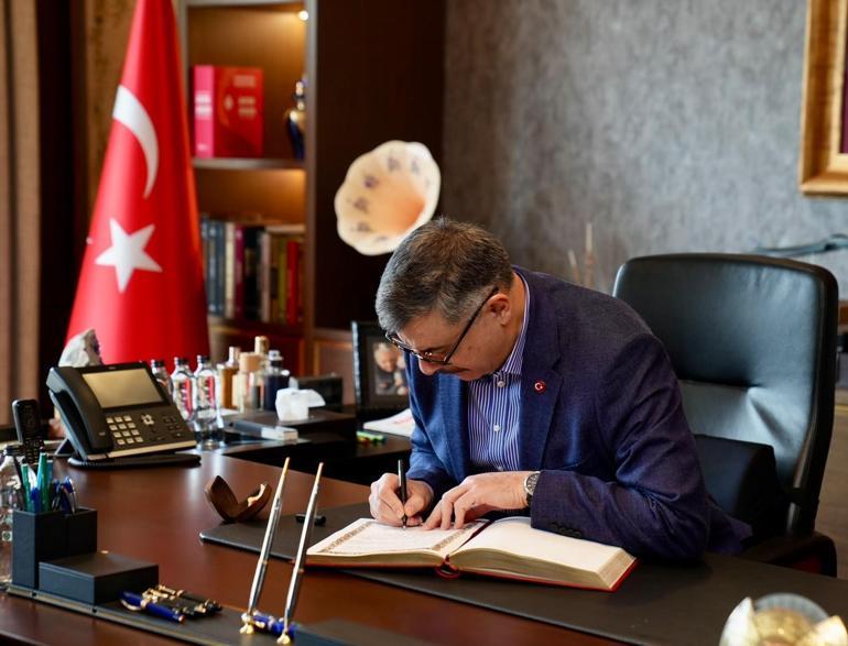 Bakan Çiftci, Türkiye Yüzyılı Buluşmaları kapsamında Ümraniye’yi ziyaret etti