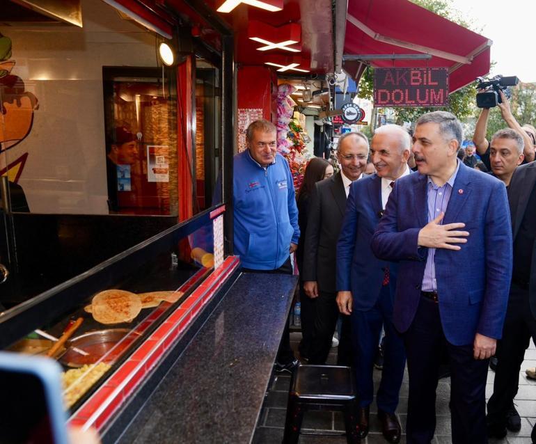 Bakan Çiftci, Türkiye Yüzyılı Buluşmaları kapsamında Ümraniye’yi ziyaret etti