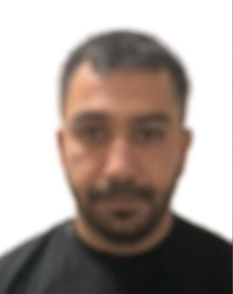 Beyoğlu’nda yan bakma’ kavgasında darbedilip kanlar içinde kaldı: Her şeyim patladı