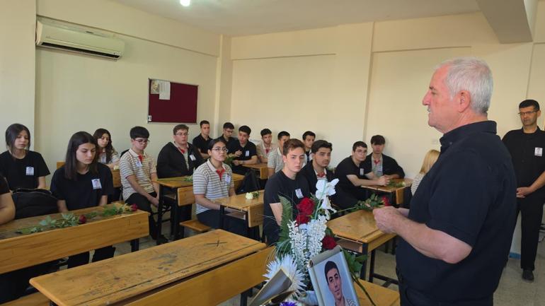 Kazada ölen 17 yaşındaki Selçuk, okulunda anıldı