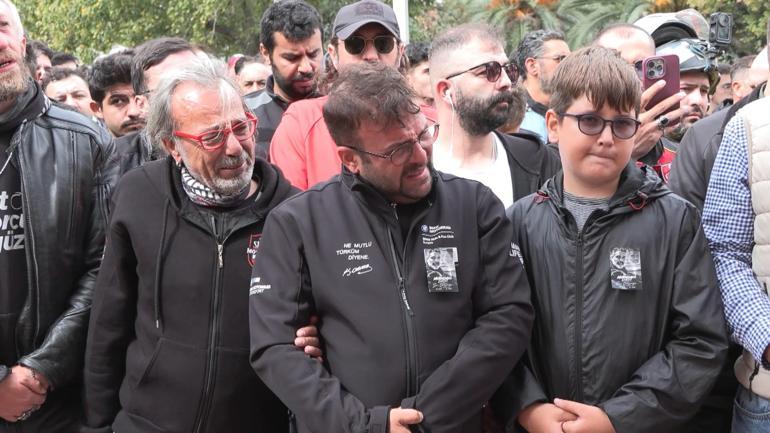 Motovlogcu Dayı olarak tanınan Cumhur Kahriman son yolculuğuna uğurlandı