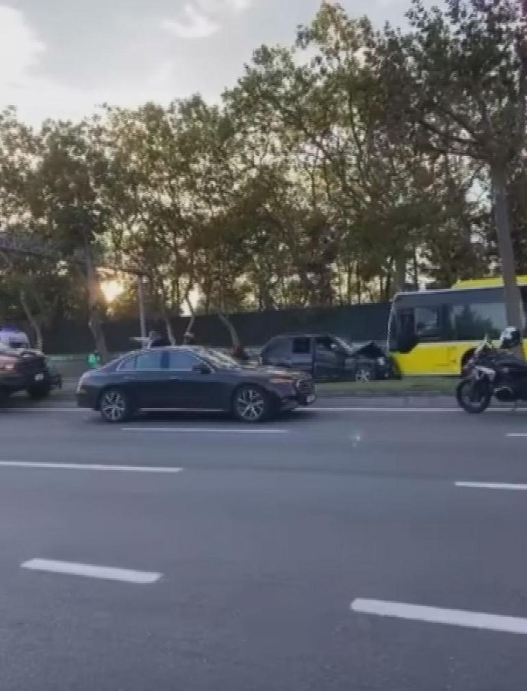 Sarıyerde karşı yöne geçen cip, İETT otobüsüyle çarpıştı: 3 yaralı