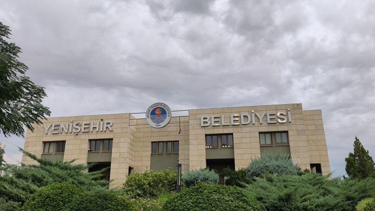 Mersinde Büyükşehir ve 2 ilçe belediyesine operasyon; Vahap Seçer dahil, 59 gözaltı