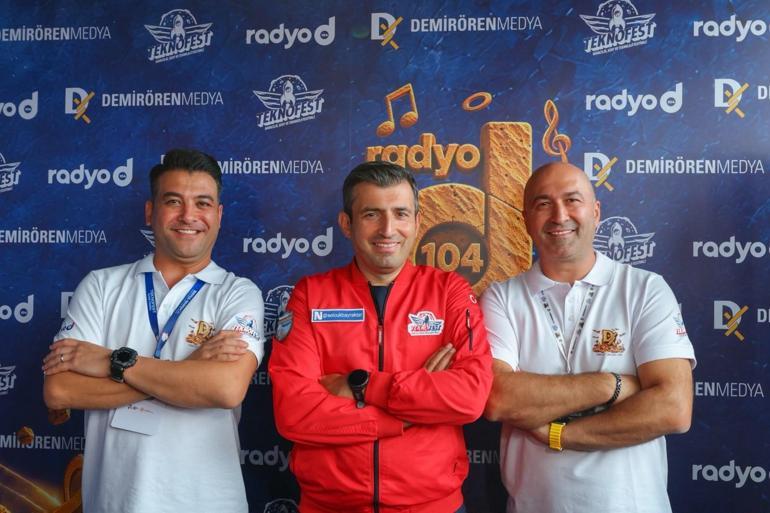 Selçuk Bayraktar Radyo D’ye konuk oldu: Burası bir misyon festivali
