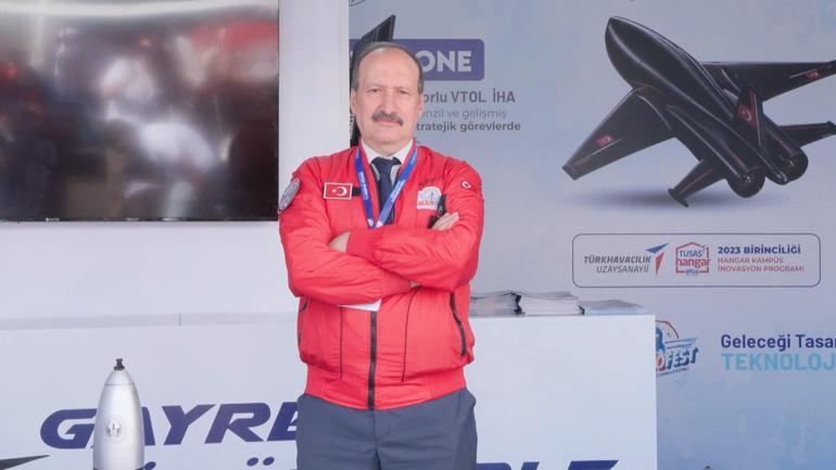 İstanbul Gelişim Üniversitesinin JetDroneu TEKNOFEST’TE ilgi odağı oldu