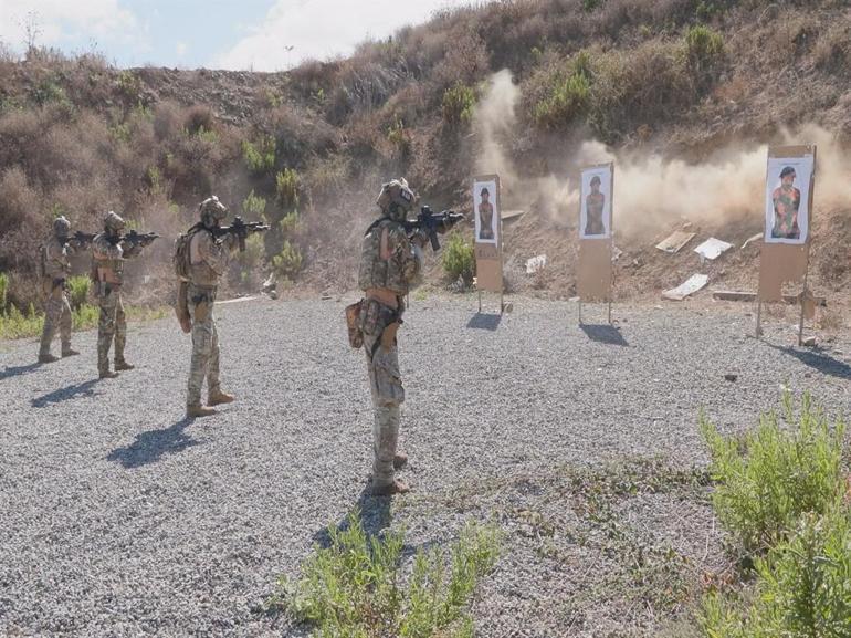 SAS Komandoları İlk hata son hatadır anlayışıyla 7 gün 24 saat görev başında