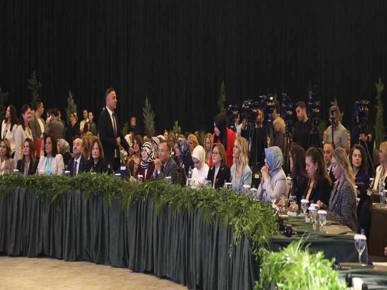 Bakan Göktaş: Kadınlar güçlenmeden hiçbir iklim hedefi gerçek anlamda uygulanamaz