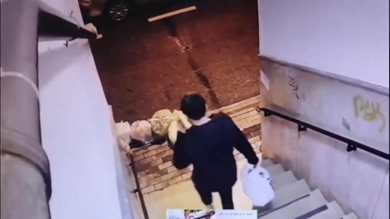Adınız sahte dolar operasyonuna karıştı yalanıyla emeklinin 15 milyon 500 bin lirasını çalan şüpheliler yakalandı