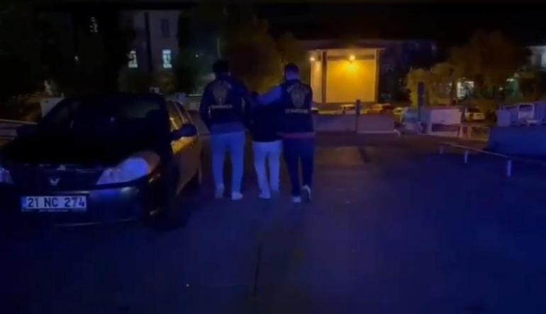 Diyarbakırda 19 yıl önce öldürülen Erhan’ın dosyası yeniden açıldı; anne ve baba dahil 6 gözaltı