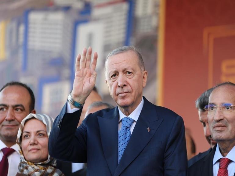 Cumhurbaşkanı Erdoğan: Türkiye’nin geleceği emin ellerde