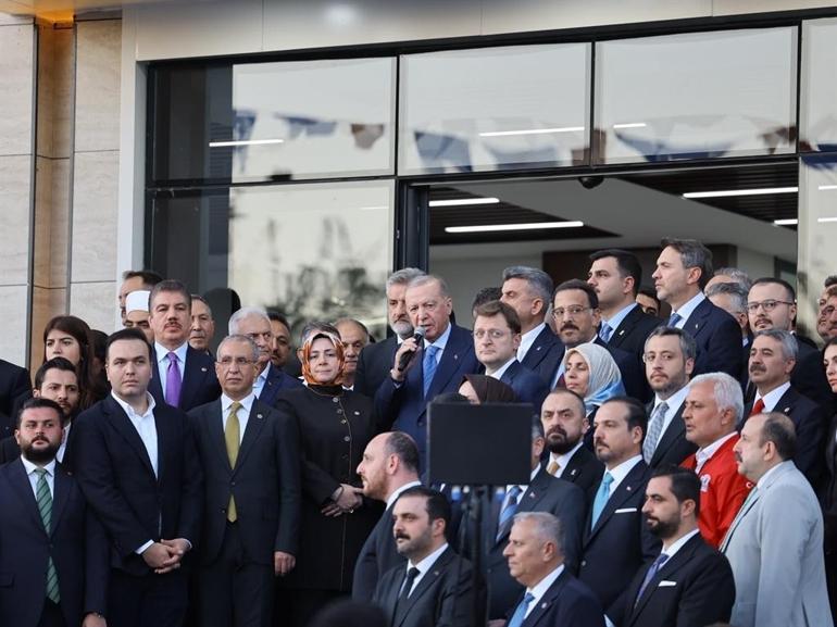 Cumhurbaşkanı Erdoğan: Türkiye’nin geleceği emin ellerde