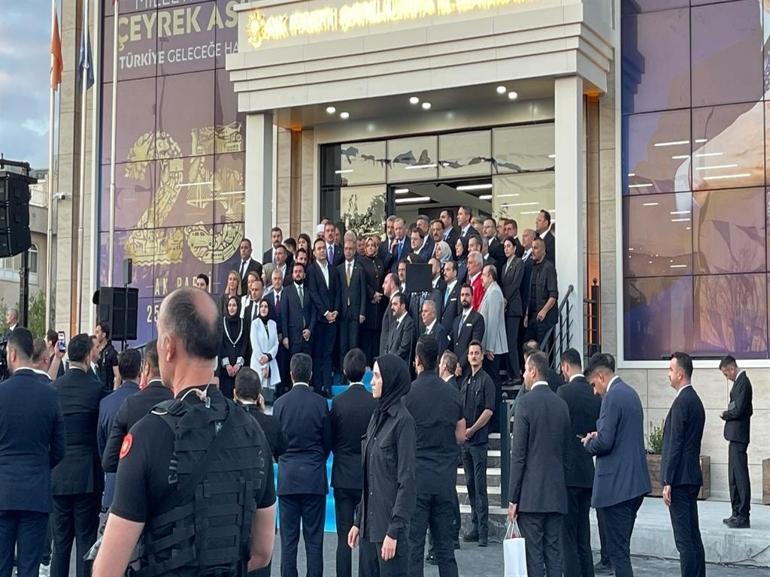 Cumhurbaşkanı Erdoğan: Türkiye’nin geleceği emin ellerde