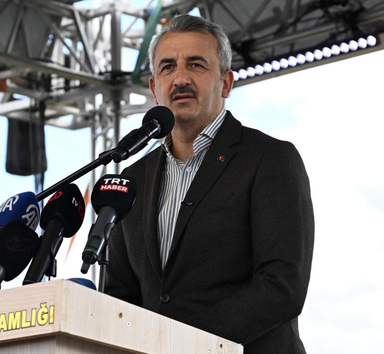 Edirnede Meriç Alibeyköy Fıstık Hasadı Şenliği düzenlendi