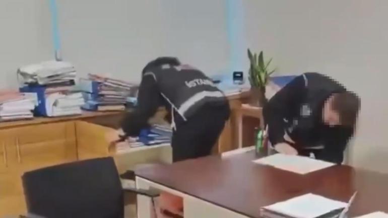 Ataşehir Belediyesine operasyon; gözaltına alınan 13 kişi adliyeye sevk edildi