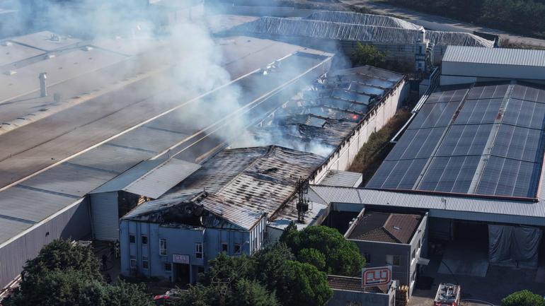 Fabrikada çıkan yangın, 3 saatte kontrol altına alındı