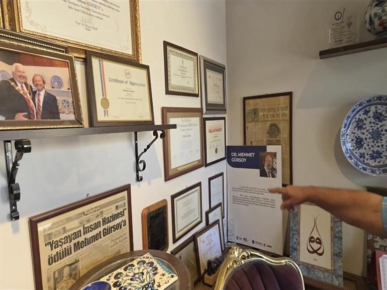 UNESCO Yaşayan İnsan Hazinesi ödüllü Mehmet Gürsoy: Çini göz musıkisidir; notaları ise laleler ve güllerdir