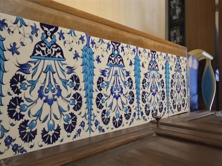 UNESCO Yaşayan İnsan Hazinesi ödüllü Mehmet Gürsoy: Çini göz musıkisidir; notaları ise laleler ve güllerdir