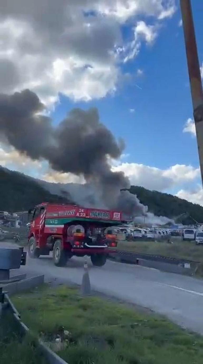 Eyüpsultanda yediemin otoparkında yangın