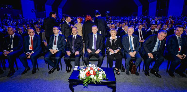 Erdoğan: Ay uzay aracının üretimini tamamladık