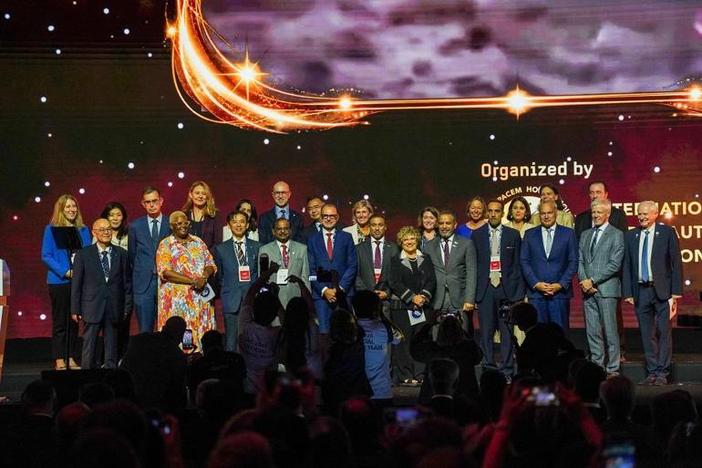 Erdoğan: Ay uzay aracının üretimini tamamladık