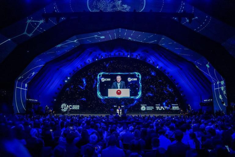 Erdoğan: Ay uzay aracının üretimini tamamladık