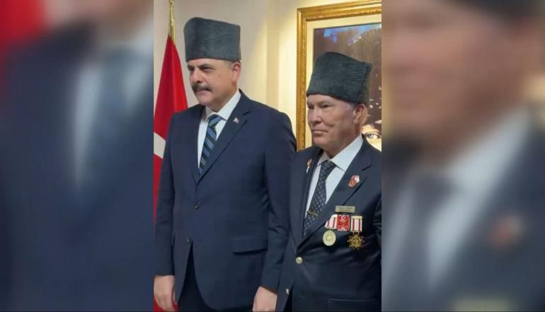 Bakan Çiftçi, Türkiye Muharip Gaziler Derneğini ziyaret etti