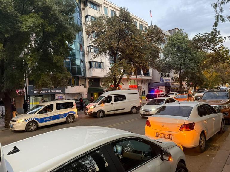 Otelin 6ncı katından otomobilin üzerine düşen kadın ağır yaralandı