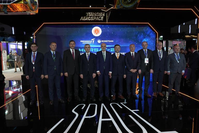 TUSAŞ ve ROKETSAN arasında HÜRSAT için proje sözleşmesi imzalandı