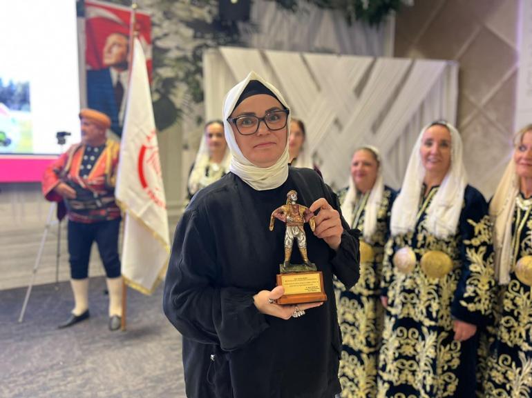 Ankaralı sporcu ve yöneticiler, ‘Sporda Ankara’ya Değer Katanlar 2026 Ödül Gecesi’nde bir araya geldi