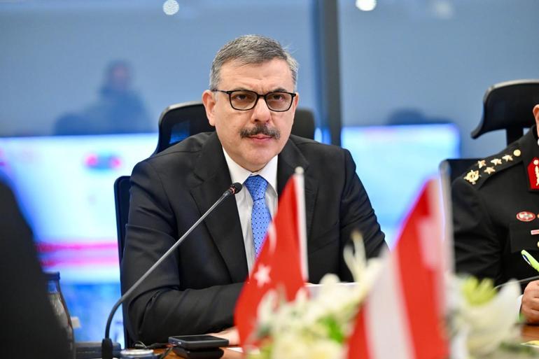 Bakan Çiftçi, Avusturyalı mevkidaşı Karner ile bir araya geldi