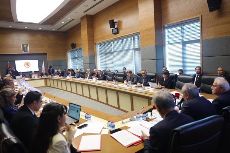 Yabancı Dijital Konaklama Platformları Kanunu Teklifi, komisyonda