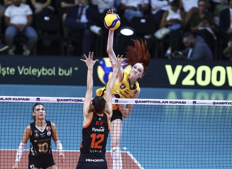 VakıfBank 2026 Kadınlar AXA Sigorta Şampiyonlar Kupası’nı kazandı