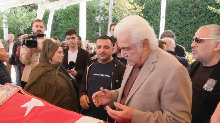 Oyuncu Göksel Arsoy son yolculuğuna uğurlandı