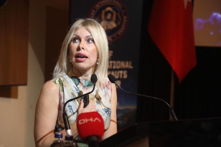 Uzaydan Antalya’ya; 11 astronot AÜ’de gençlerle buluştu