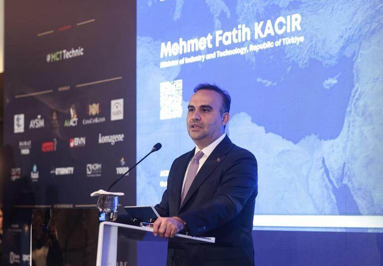 Bakan Kacır: Küresel imalat sanayi katma değerindeki payımızı iki katına çıkardık